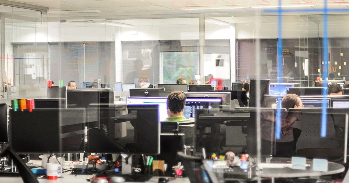 ผิดกฎหมาย! ให้ลูกจ้างทำโอทีและทำงานวันหยุดเกิน 36 ชม./สัปดาห์ มีโทษทั้งจำทั้งปรับ