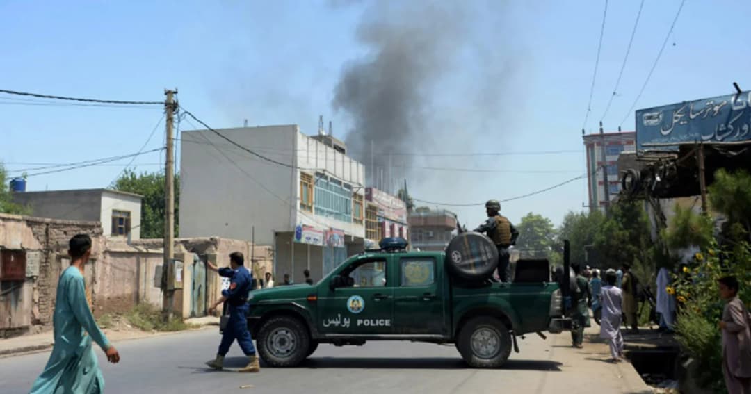 เกิดเหตุระเบิดก่อการร้ายพร้อมกัน 2 ที่ ตาย 26 คน