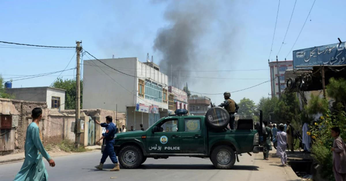 เกิดเหตุระเบิดก่อการร้ายพร้อมกัน 2 ที่ ตาย 26 คน