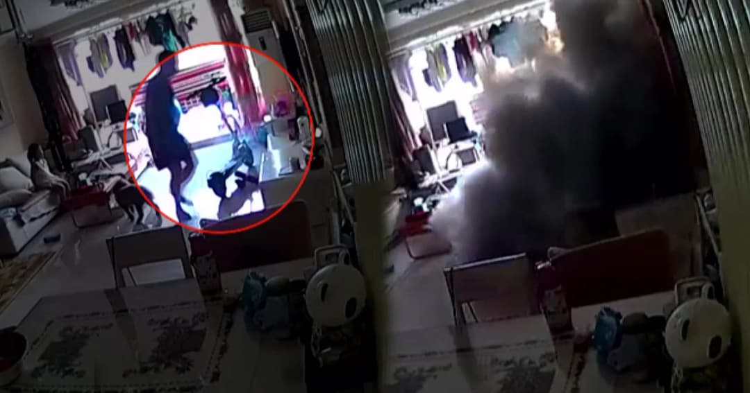 สกู๊ตเตอร์ระเบิดหลังชาร์จไฟนานไป  พ่อลูกจีนหวิดตาย