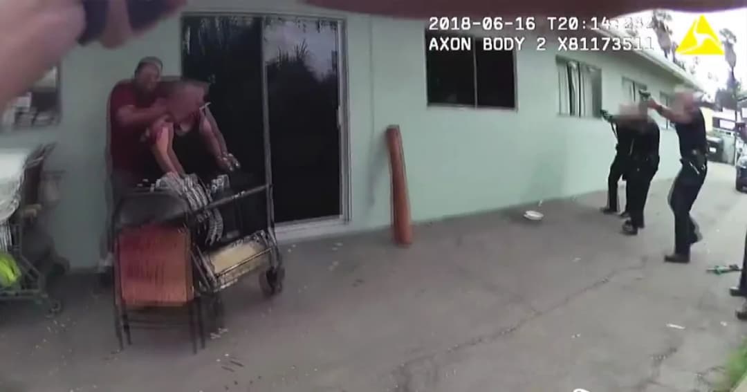 คลิปแฉ ตร.สหรัฐ กระหน่ำยิงคนร้าย กระสุนถูกตัวประกันเสียชีวิต