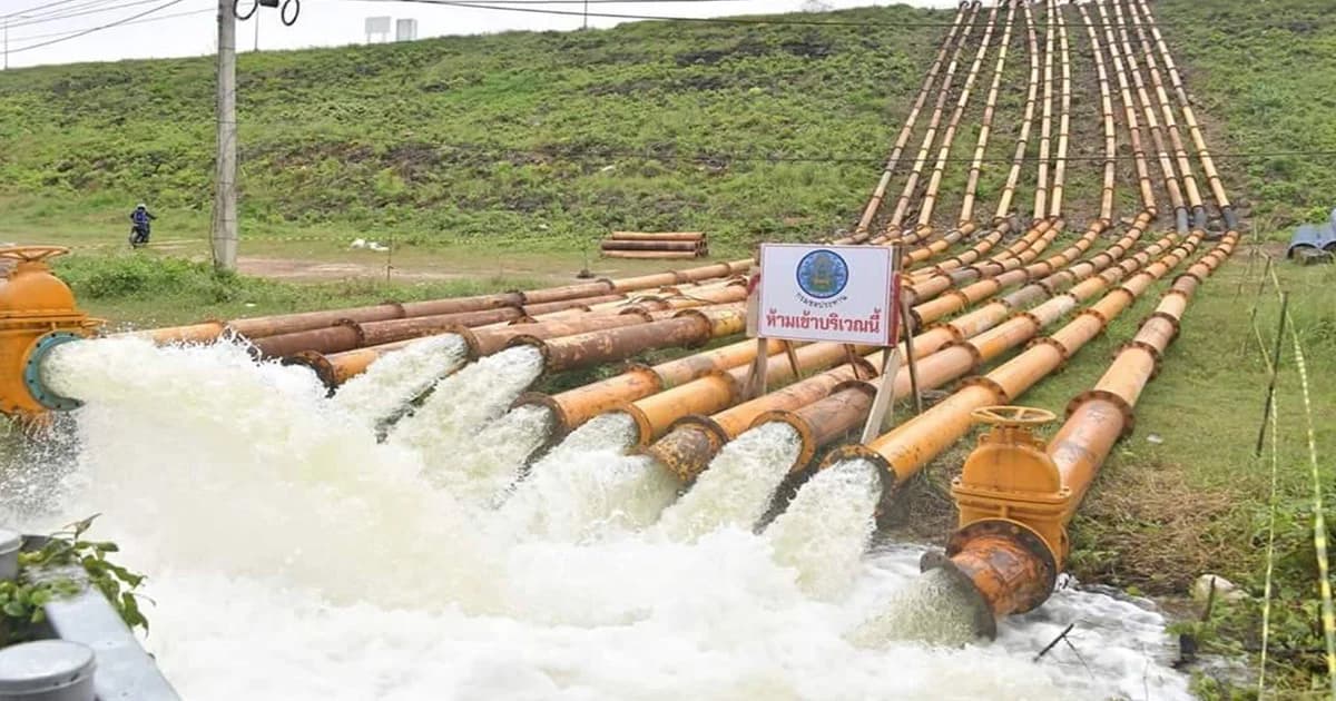 กรมชลฯ เสริมเครื่องสูบน้ำรับมือเขื่อนแก่งกระจานระบายน้ำเพิ่ม
