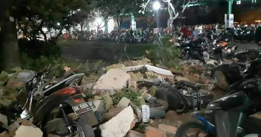 ด่วน ! แผ่นดินไหวที่เกาะลอมบอก ล่าสุดอินโดฯ เตือนภัยสึนามิแล้ว