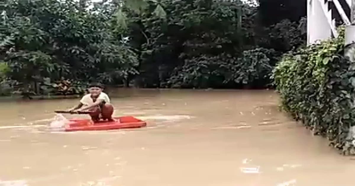 น้ำท่วมสุราษฎร์ธานีขยายวงกว้าง 4 อำเภอ เฝ้าระวังอีก 4-5 วัน