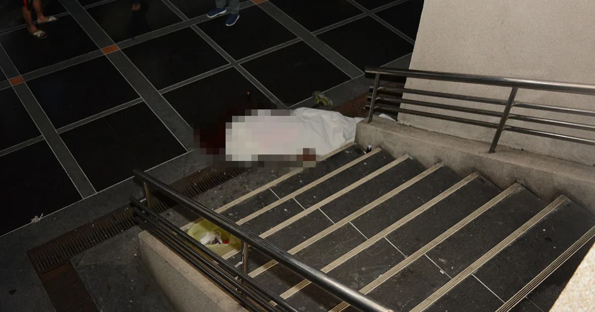 ‘ชายพิการ’ พลัดตกระเบียง หน้าห้างดังย่านลาดพร้าว ดับคาที่