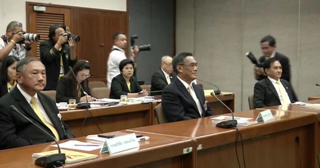 โปรดเกล้าฯ 5 กกต. ชุดใหม่ “อิทธิพร” เป็นประธาน