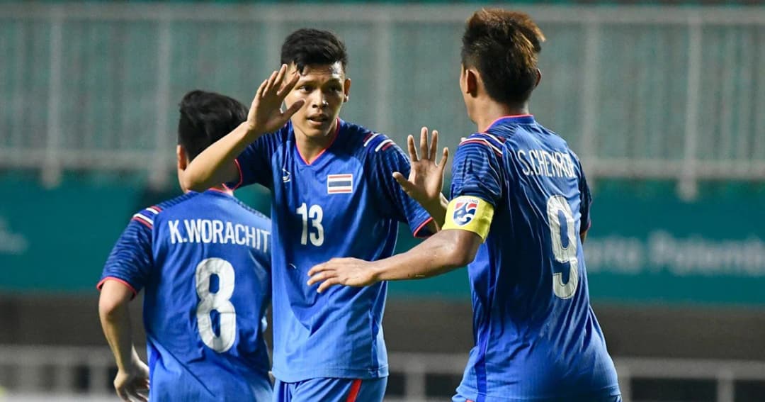 “โค้ชโย่ง” ขอโทษแฟนบอล หวังมีแต้มเกมชนอุซเบฯ