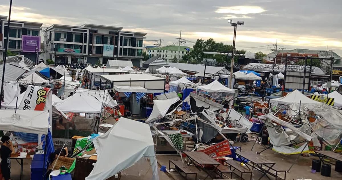 คลิปพายุถล่มมหาชัย พัดร่างคนลอยละลิ่วก่อนตกทะลุหลังคาดับ