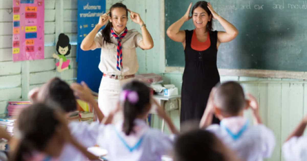 ให้ “ครู” สอนอย่างเดียว ! ศธ.เสนองบ 3 พันล้าน จ้าง จนท.ทำงานธุรการ-ภารโรง