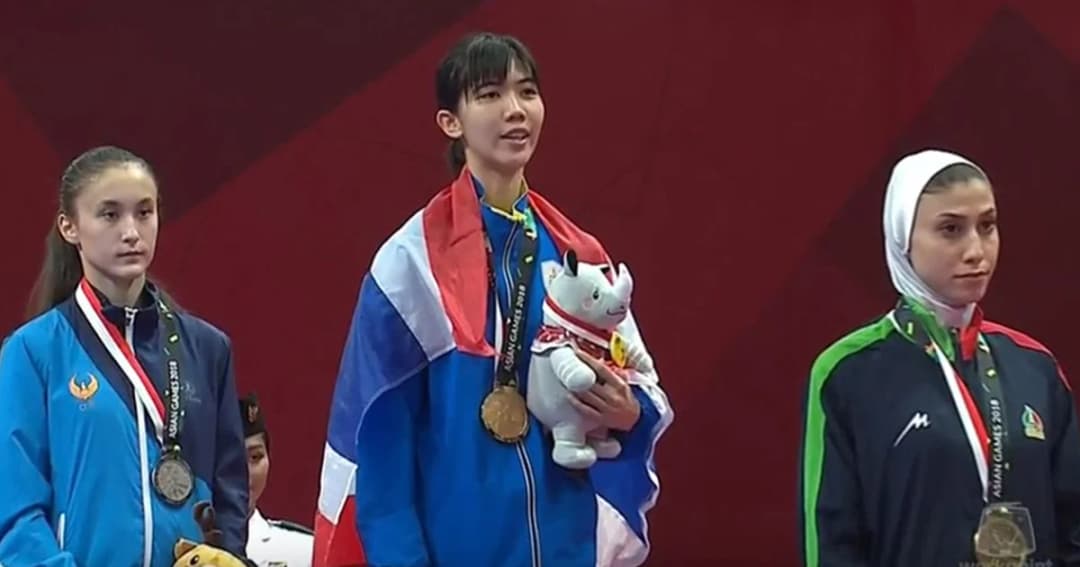 “เทนนิส พาณิภัค” คว้าเหรียญทองเทควันโดหญิง รุ่น 49 กก.