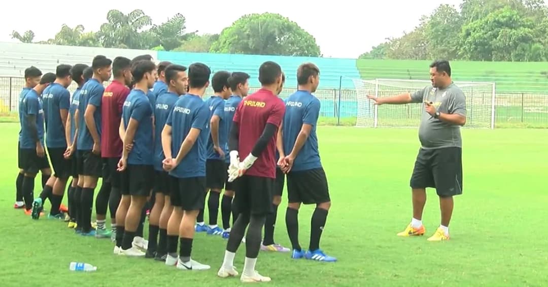 สมาคมฟุตบอลฯ สรรหาผู้ฝึกสอนใหม่แทน “โค้ชโย่ง” สัปดาห์หน้า