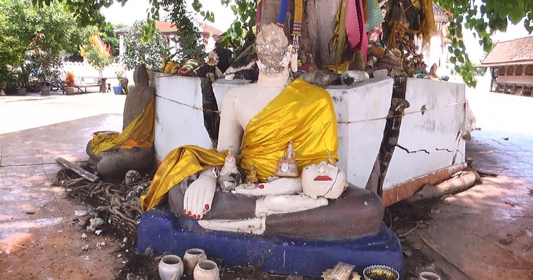คนร้ายย่องทุบ “พระพุทธรูป” กลางลานวัด ได้รับความเสียหาย