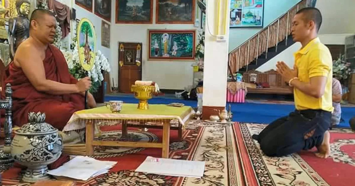 โค้ชเอก สึกเเล้ว ! ญาติเเละทีมหมูป่า ร่วมพิธีลาสิกขา