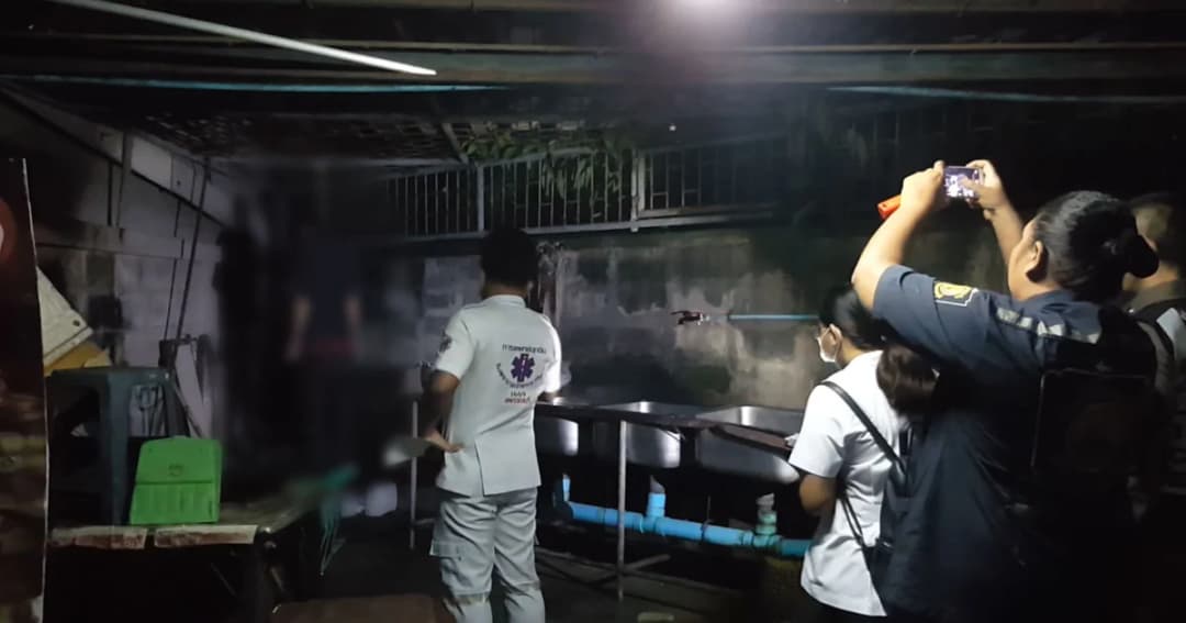 อาแปะผูกคอลาโลก หลังตัดพ้อดูแลแม่ไม่ดี