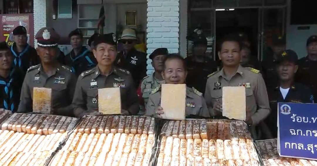 บึงกาฬจับกัญชาอัดแท่ง 599 กก. มูลค่ากว่า 1.7 ล้านบาท คาดเตรียมส่งขาย ตปท.