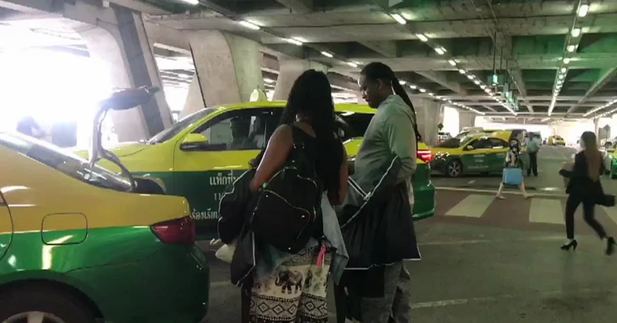 ขนส่งฯ เผยยังไม่ขึ้นค่าเซอร์ชาร์จแท็กซี่แวนสนามบิน-ทอท.ยันแท็กซี่ยังไม่หยุดวิ่ง