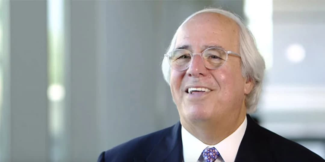 ชีวิตสุดเหลือเชื่อของ “แฟรงก์ อบาเนล” อดีตนักต้มตุ๋น ผู้เคยเป็นใครก็ได้ ที่เขาอยากเป็น