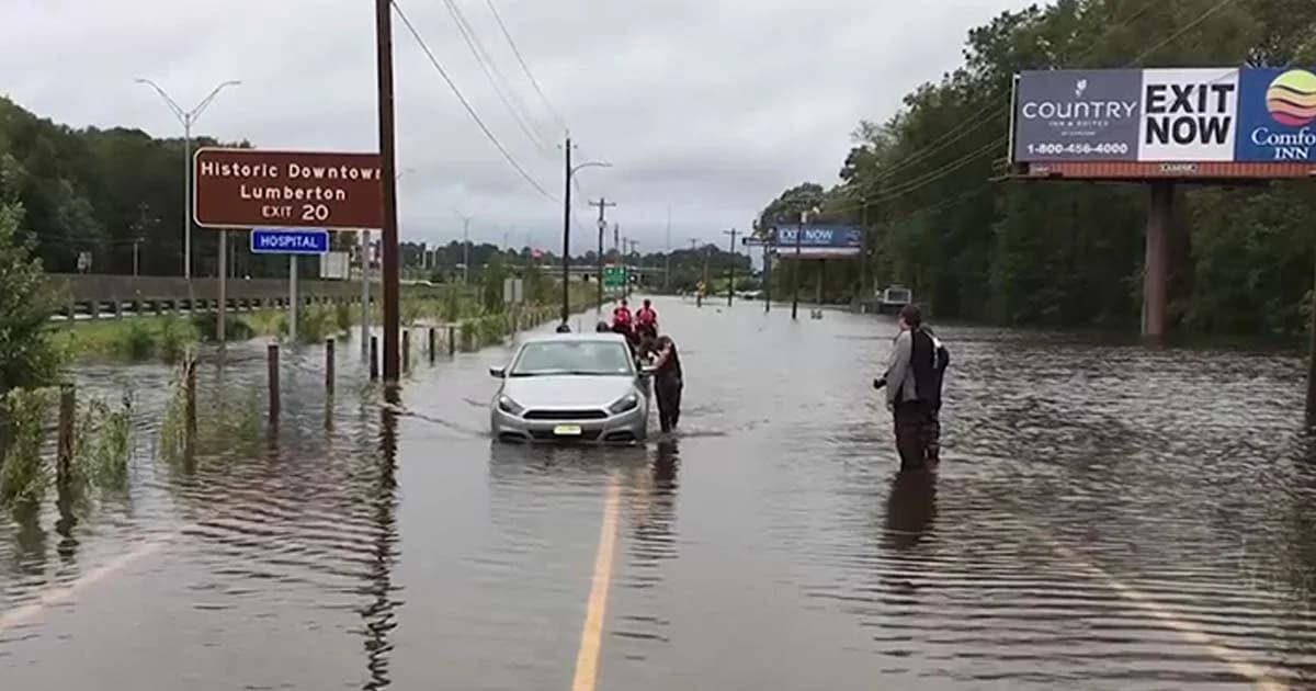 “ฟลอเรนซ์” ถล่มสหรัฐ ตาย 16 กว่าแสนคนไม่มีไฟฟ้าใช้