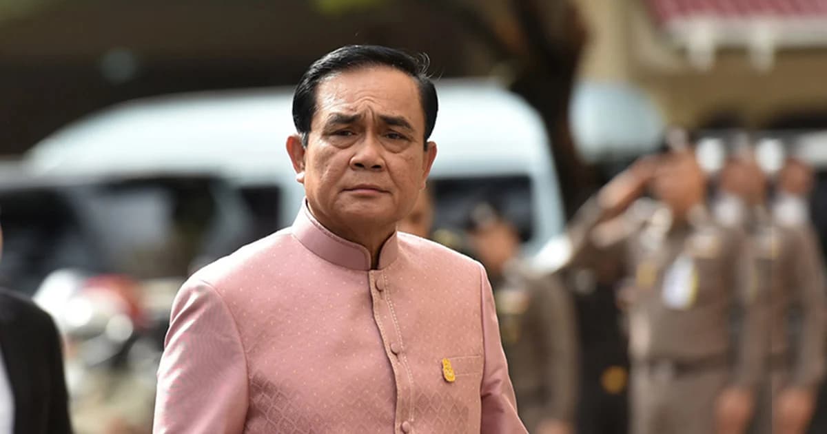 นายกฯ ยังไม่ตัดสินใจทางการเมือง ชี้ปลดล็อกช่วง ธ.ค.