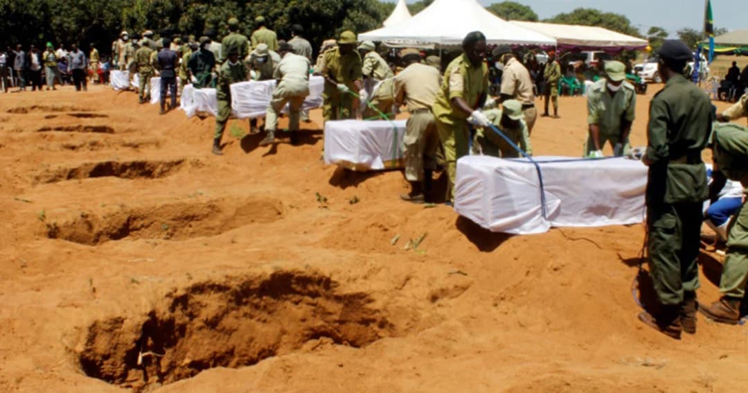 แทนซาเนียจัดพิธีฝังศพหมู่ เหยื่อเรือล่มทะเลสาบวิคตอเรีย