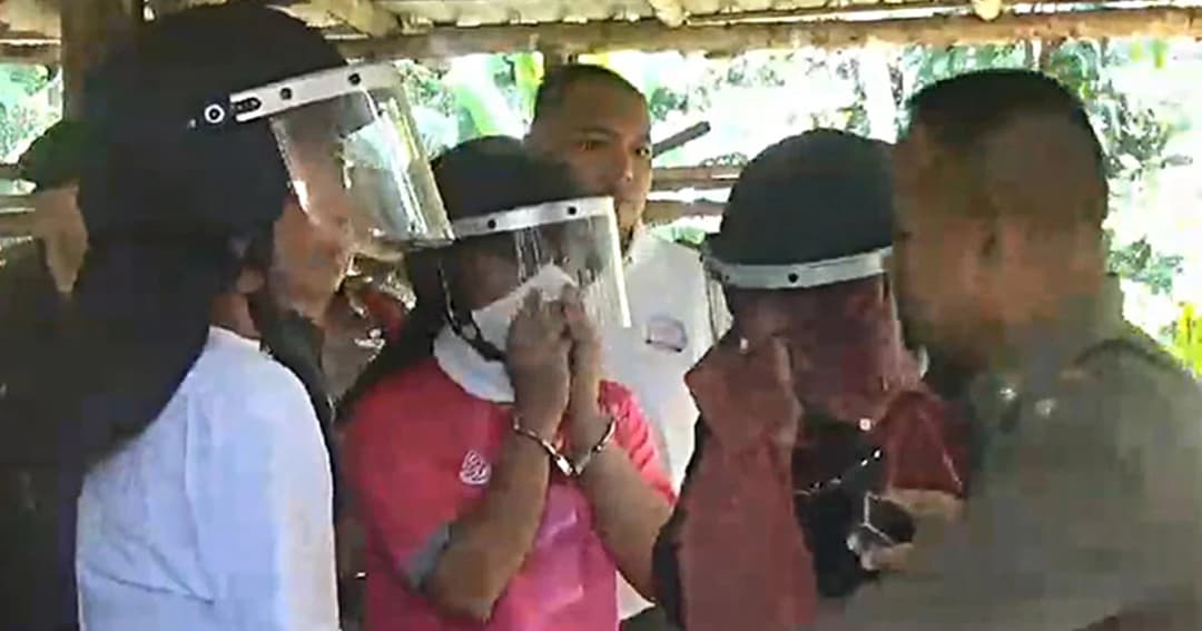 ทำเเผน 3 ผู้ต้องหา สังหารโหดสามีชาวอังกฤษ และภรรยาไทย ก่อนฝังริมลำธาร