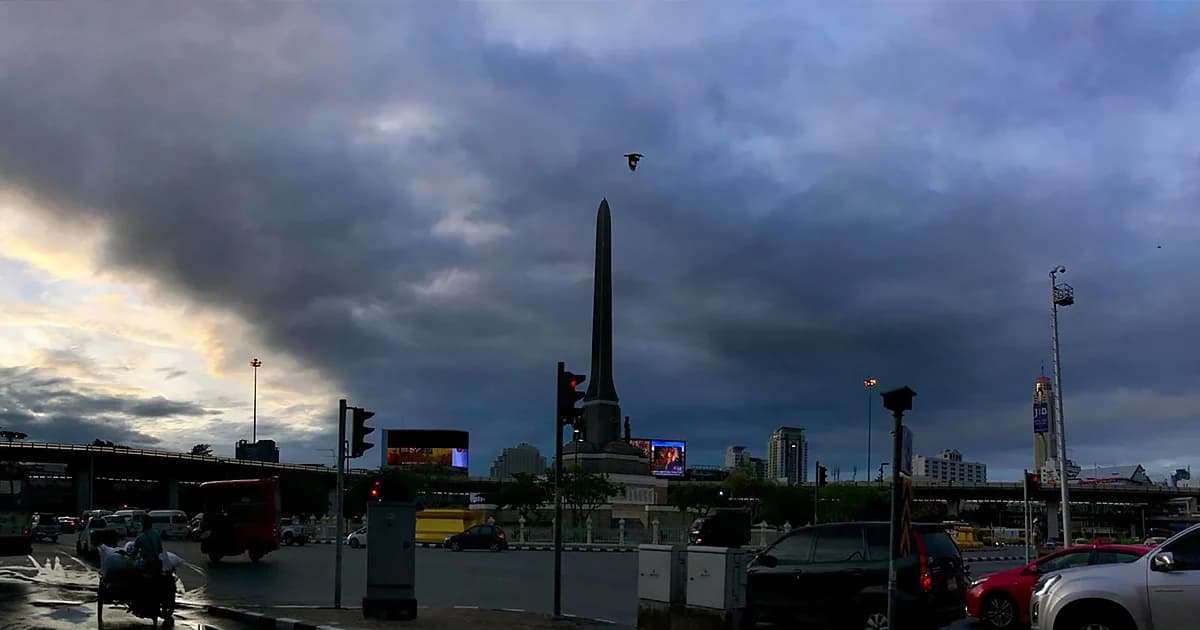 สทนช. เตือนยังมีฝนตกหนัก ลมกระโชกแรงถึงต้นเดือน ต.ค. นี้