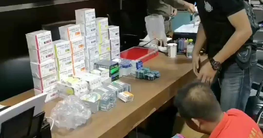 ตำรวจพัทยาบุกจับวงไฮโล เจอยาปลุกเซ็กส์เพียบ