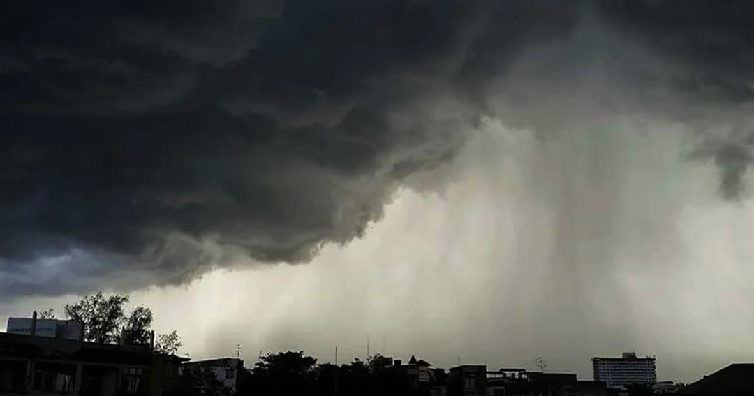 เตือน 11 จังหวัด รับฝนถล่มหนัก-ลมกระโชกแรง ตั้งแต่วันนี้ถึง 1 ต.ค. นี้