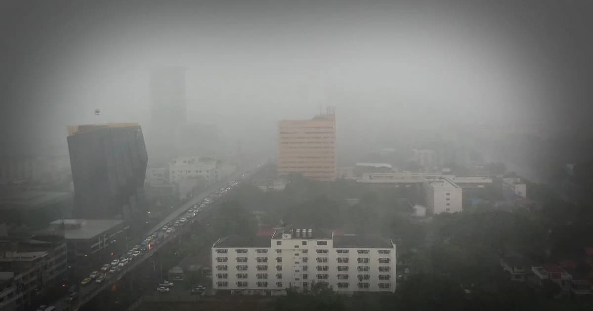 กรมอตุฯ เตือนไทยตอนบน ฝนตก-ลมแรง เลี่ยงอยู่ที่โล่งแจ้งใต้ต้นไม้ใหญ่