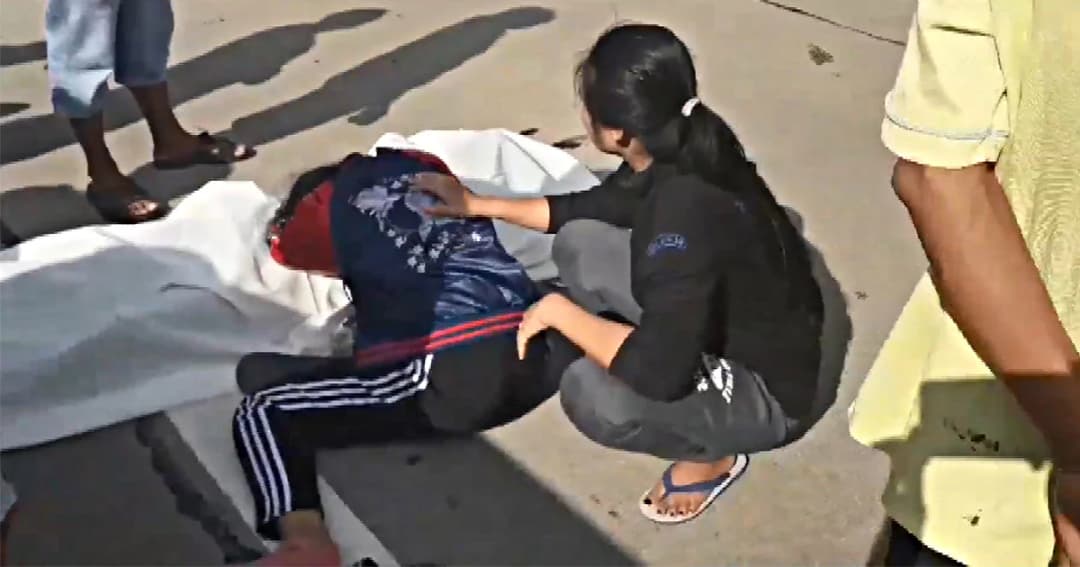 ชายวัย 57 ปี ขี่ จยย. ถูกกระบะชน เสียชีวิตคาที่