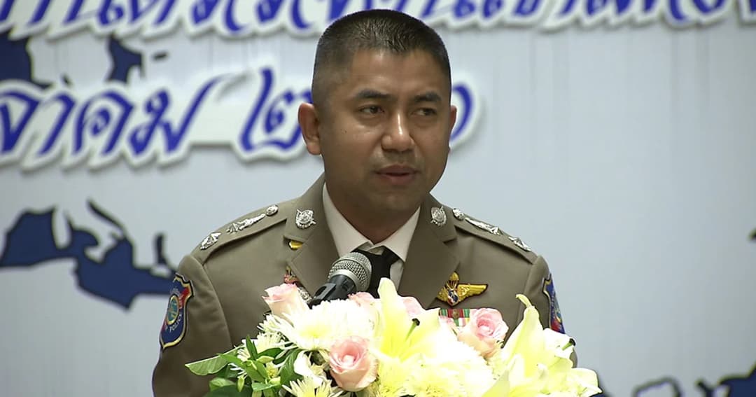 ‘บิ๊กโจ๊ก’ ลั่นห้ามรับสินบน สั่งทุกด่านติดป้าย ‘No Tip’ จ่อดำเนินคดีนายหน้าเรียกรับเงิน
