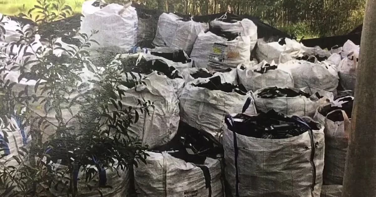 ชาวพนัสนิคมร้อง ! โรงงานผลิตเม็ดพลาสติกส่งกลิ่่นเหม็นคลุ้งไปทั่ว