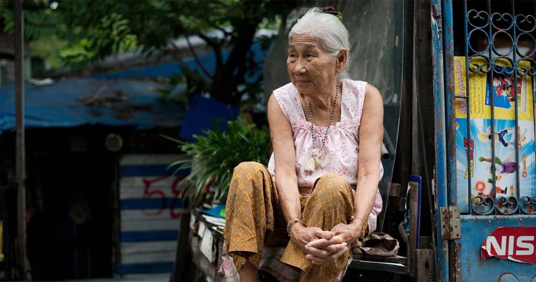 วิจัยประชากรไทย ชี้หญิงสูงอายุเป็นโสดเพิ่มขึ้น