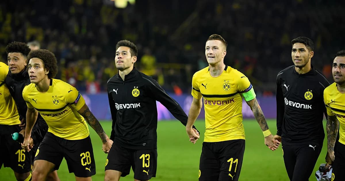 ดอร์ทมุนด์ยุคลูเซียง ฟาฟร์ ทีมที่ร้อนแรงที่สุดในเมืองเบียร์