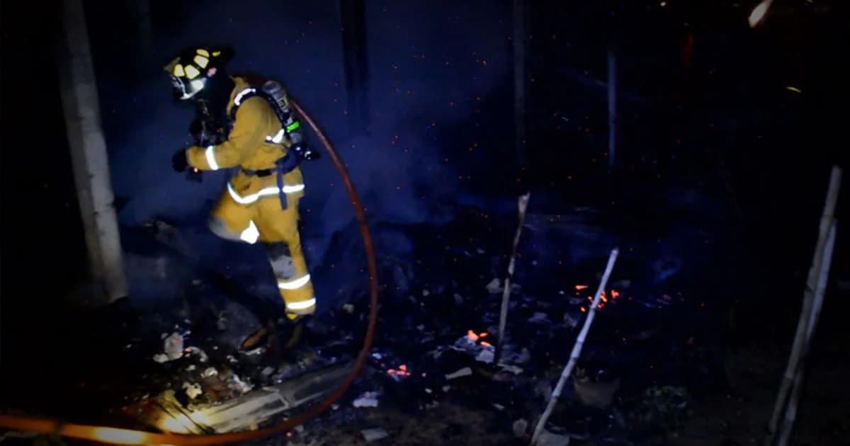 ไฟไหม้บ้าน 2 ตา-ยายหมอลำ ทรัพย์มีค่าไม่เหลือ หวิิดถูกย่างสด