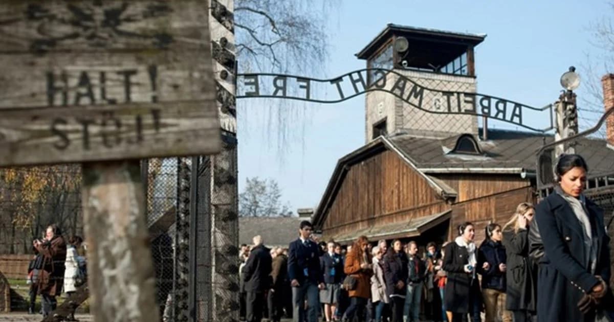 นโยบายใหม่! เชลซีเตรียมส่งแฟนบอลเหยียดเชื้อชาติ ไปชมค่ายเอาช์วิทซ์