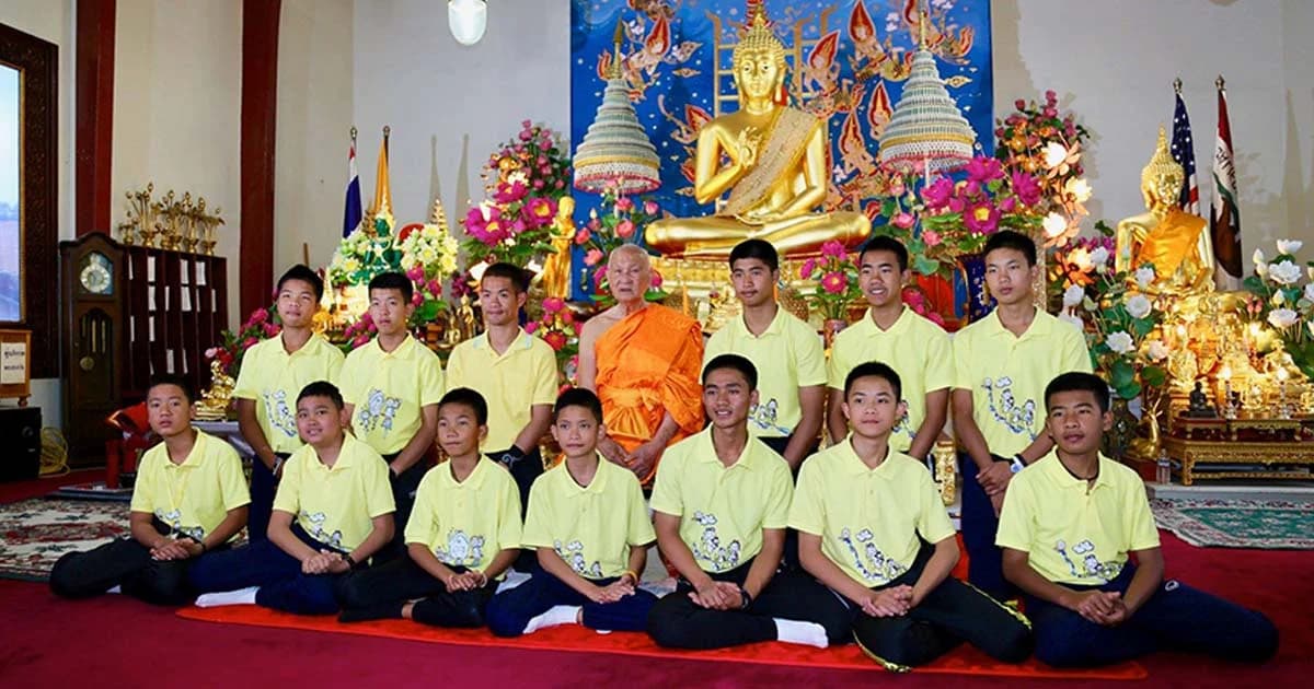 ‘ยูนิเวอร์แซล พิคเจอร์ส’ เสนอค่าลิขสิทธิ์สร้างหนัง 13 หมูป่า รับคนละ 3.7 ล้าน