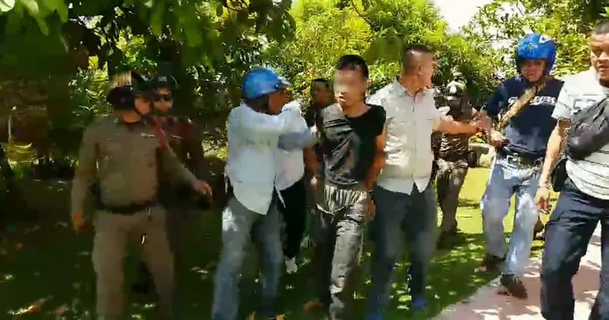 จนมุม! ผู้ต้องหาสะเดาะกุญแจมือวิ่งหนี ตร. ขณะคุมตัวไปศาลมุกดาหาร