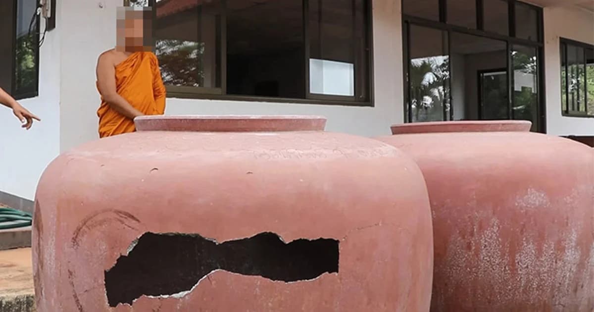 เจ้าอาวาสอารมณ์ร้อน ทุบโอ่ง ! ชาวบ้านเผย ชอบทำลายข้าวของในวัด