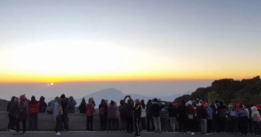 ไทยตอนบนอากาศเย็นอุณหภูมิลดลงอีก 1-3 องศากับมีลมแรง-กทม.ลด 1-2 องศา