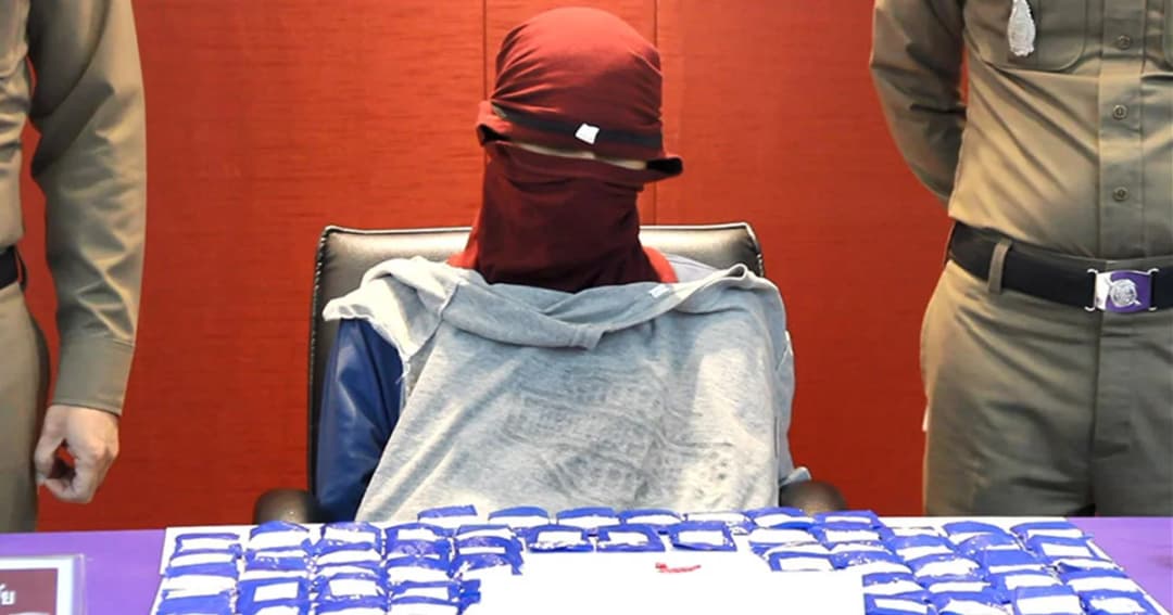 รวบหนุ่มนักดนตรี ซุกยาบ้า 1.2 หมื่นเม็ด ในกระเป๋ากีต้าร์