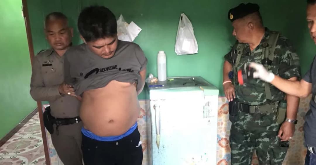 เมายาคว้าปืนลูกซองยิงกลางงานศพถูกช่างไฟสาหัส เด็ก 14 ดับ