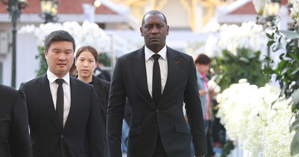 ‘เฮสกีย์’ ตำนานเลสเตอร์ อดีตแข้งทีมชาติอังกฤษ บินร่วมพิธีศพเจ้าสัววิชัย