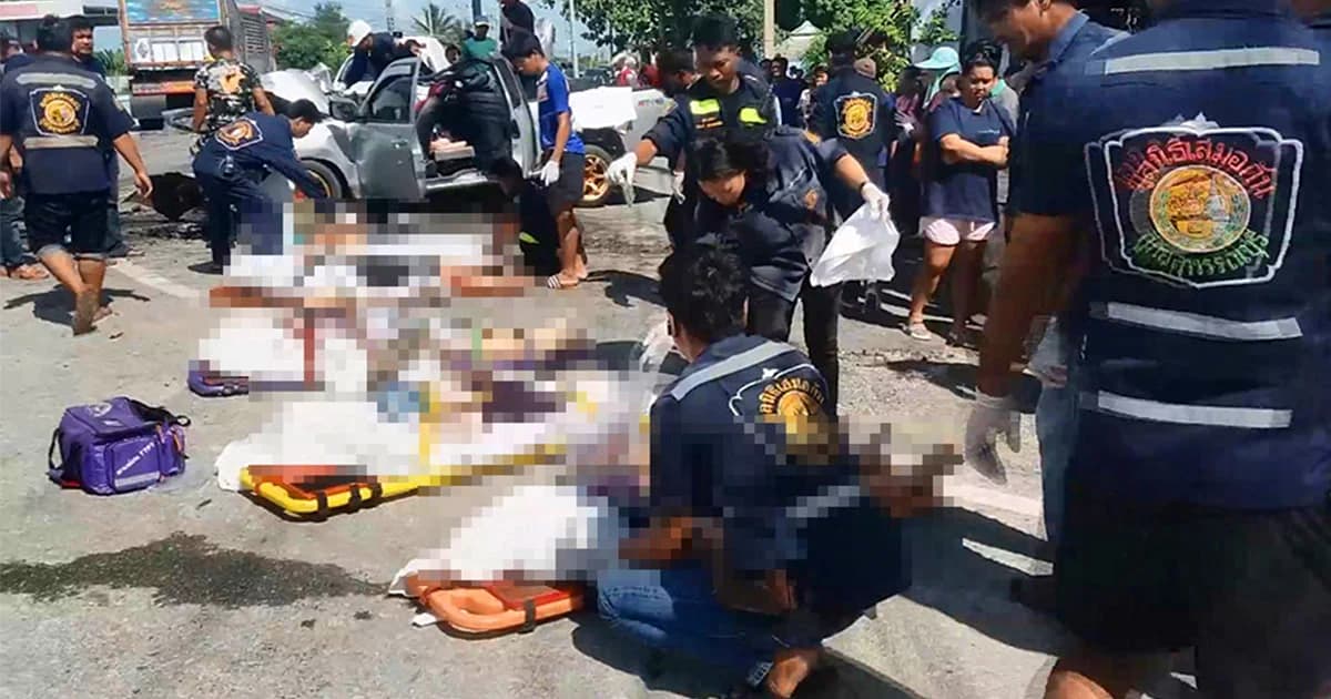 เสี่ยร้านทอง ซิ่งเก๋งชนรถพ่วง ลูกพ่วงเหวี่ยงข้ามเลนกระเเทกกระบะ ดับ 5 ศพ