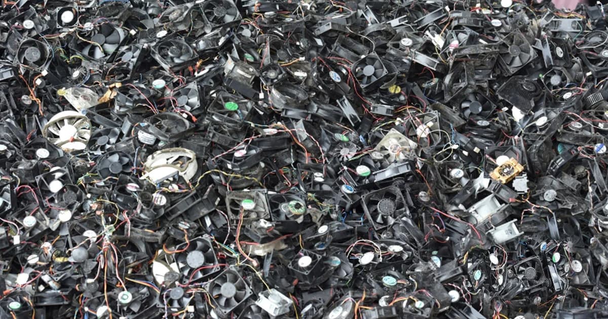 ทส.ห้ามนำเข้าขยะอิเล็กทรอนิกส์-พลาสติก ภายใน 2 ปี