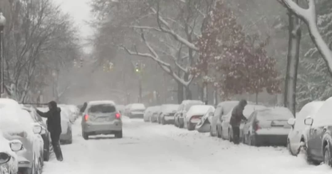 สหรัฐพายุฤดูหนาวแผลงฤทธิ์ หิมะขาวโพลนหลายพื้นที่ หยุดสัญจรชั่วคราว