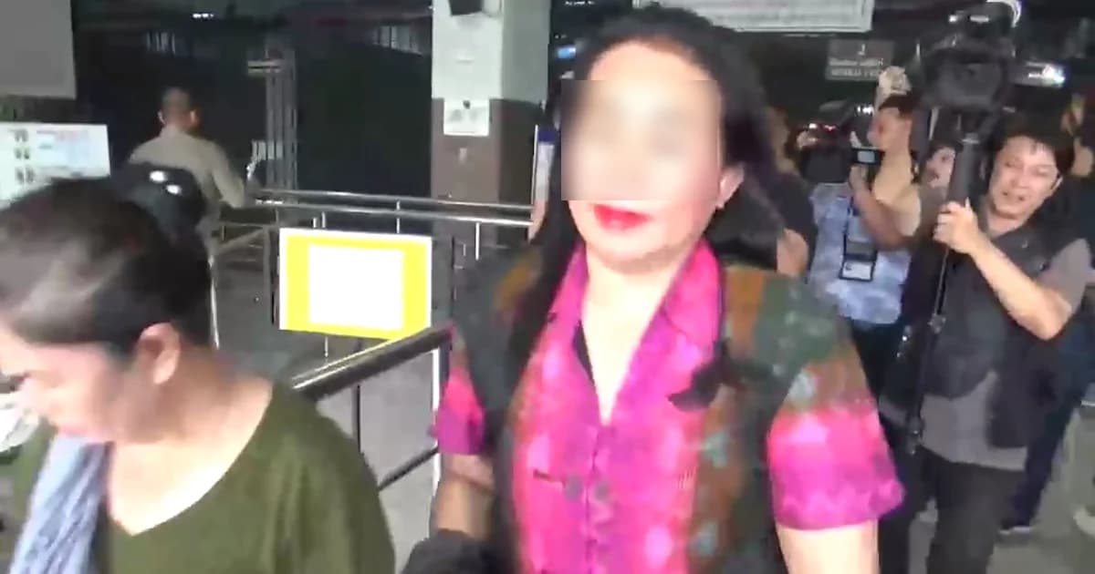 ฝากขัง ‘เจ๊ดา’ จ้างสาดพริกป่นใส่สาวขับเบนซ์ ยื่น 3 แสน ขอประกันตัว