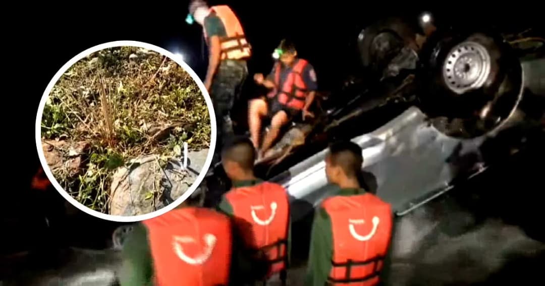 ยังไม่พบพ่อเฒ่าเมืองคอน ขับกระบะถูกน้ำป่าพัดตกคลอง ญาติจุดธูปขอเจ้าที่ให้พบตัว