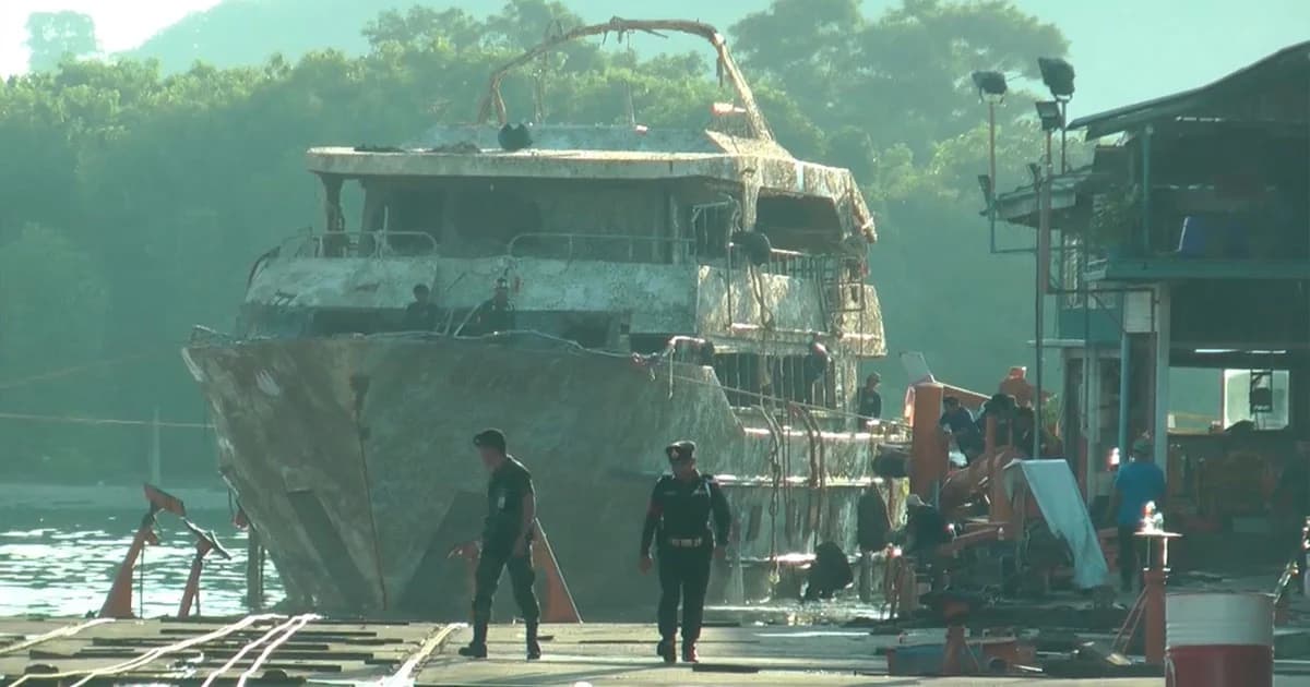 ลากเรือ “ฟินิกซ์” ถึงคาดรัตนชัยแล้ว เตรียมตรวจสอบหาสาเหตุเรือล่ม