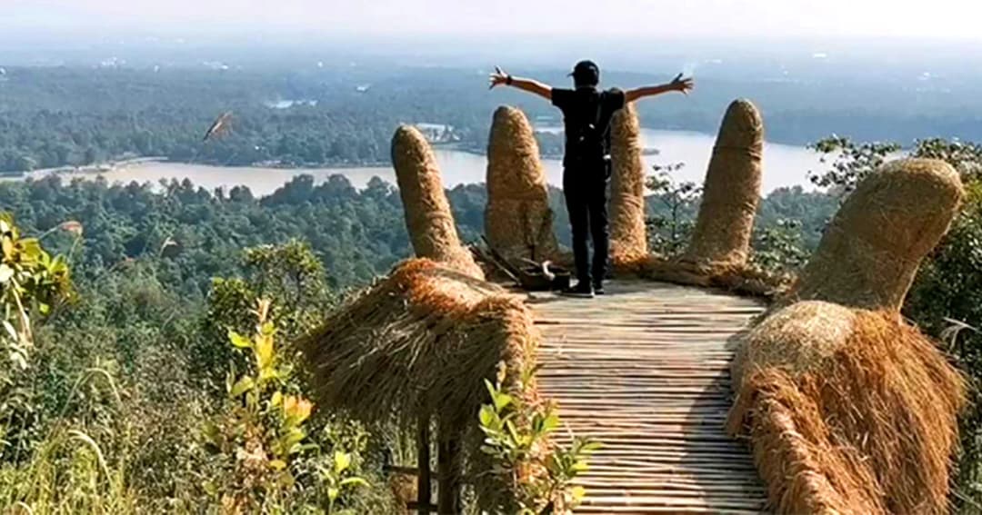 “ห้วยตึงเฒ่า” ผุดมือคิงคองยักษ์ จุดชมวิว และยิงลูกไม้ ปลูกป่าดอยสุเทพ